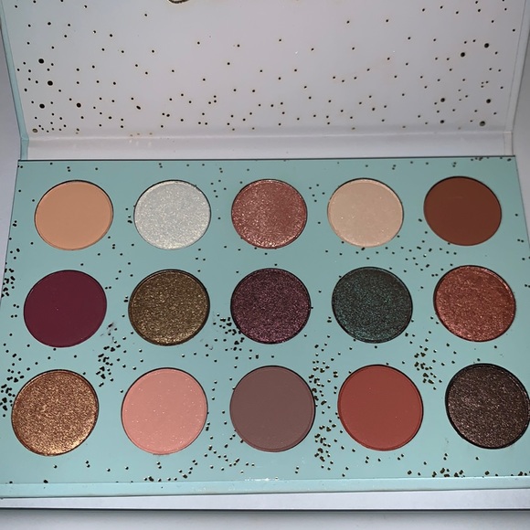 All I See Is Magic Limited Edition Colourpop Palette - Picture 3 of 16